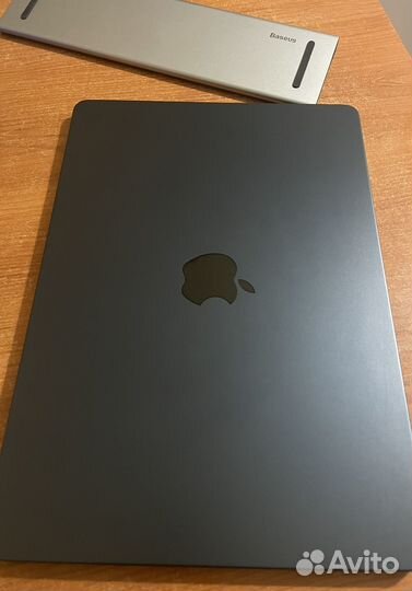 Macbook Air 13 m2 8 256 midnight