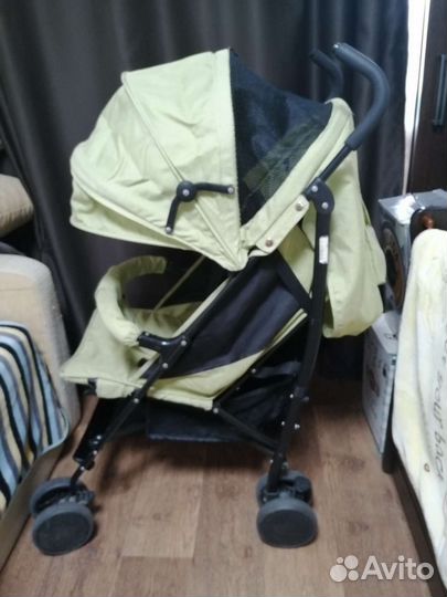 Прогулочная коляска трость
