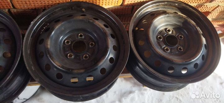 Штампы R16, Тойота Королла комплект