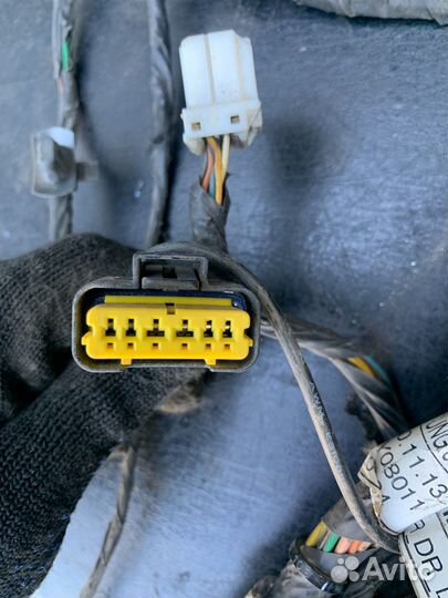 Проводка левой передней двери kia cerato 2