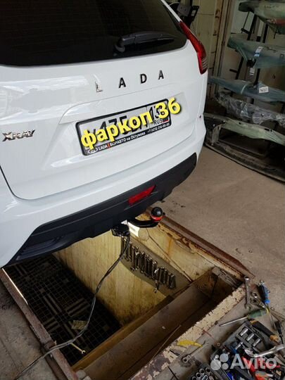 Фаркоп Лада x-ray