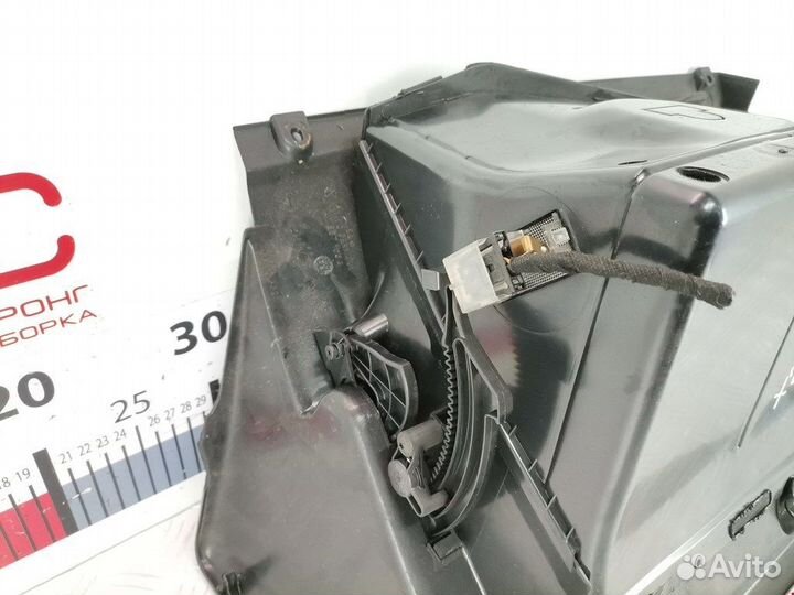 Бардачок (вещевой ящик) для Volkswagen Golf 4