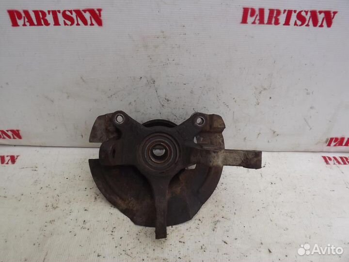 Кулак передний правый Хендай Гетц