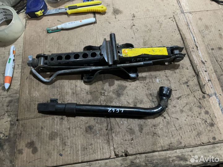 Домкрат балонник land rover freelander 2