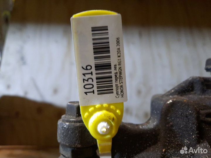 Суппорт передний левый Honda Stepwgn RG1 K20A 2006