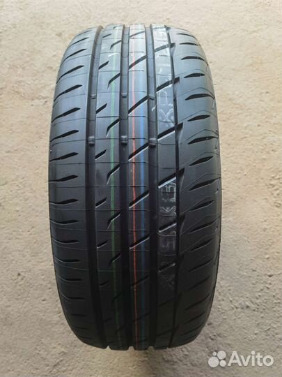 Bridgestone Potenza Adrenalin RE004 235/45 R18 98W