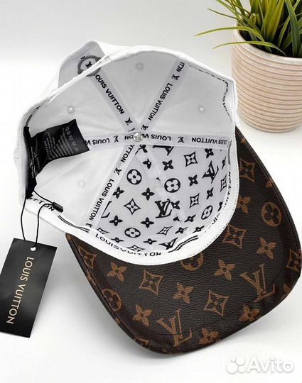 Кепка бейсболка Louis Vuitton