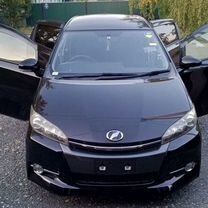 Toyota Wish 1.8 CVT, 2012, 70 000 км, с пробегом, цена 1 240 000 руб.