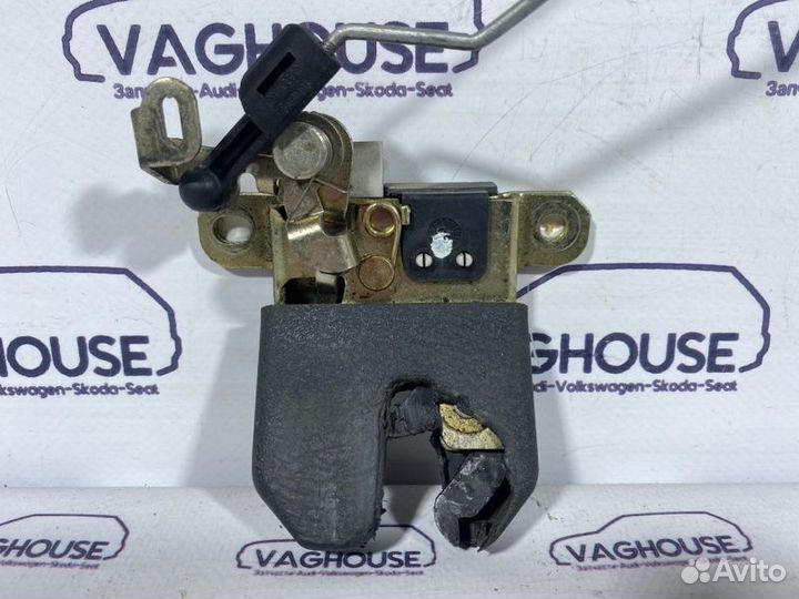 Замок багажника Volkswagen Jetta MK 4 2.0 AVH 2003