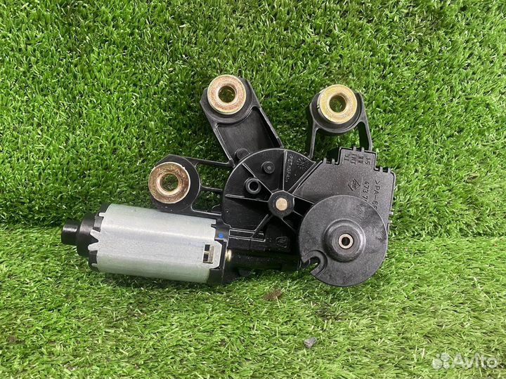 Моторчик стеклоочистителя задний Volkswagen Touare