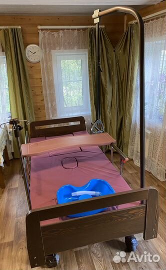 Кровать медицинская для лежачих больных YG-6