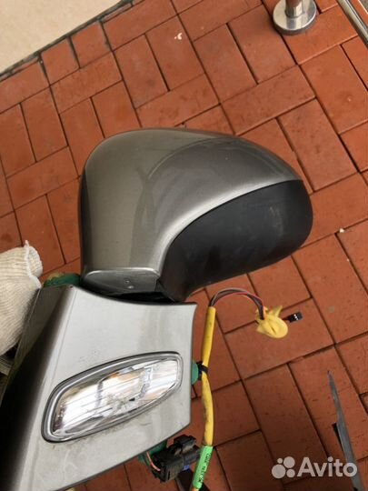 Зеркало водительской двери Пежо 308. Оригинал