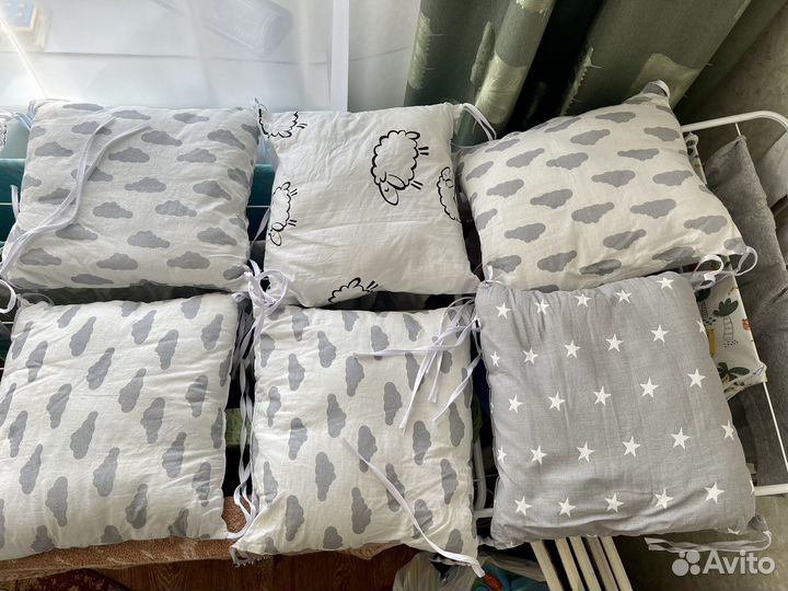 Бортики подушки в детскую кроватку