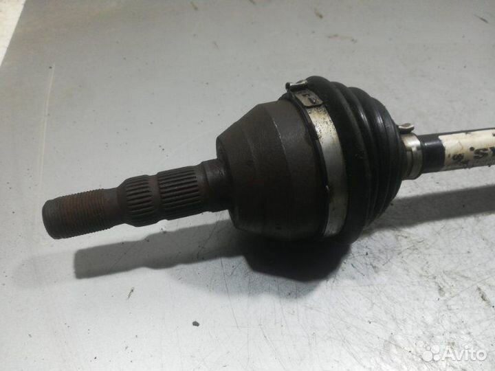 Привод (полуось) передний левый Opel Astra H 2012