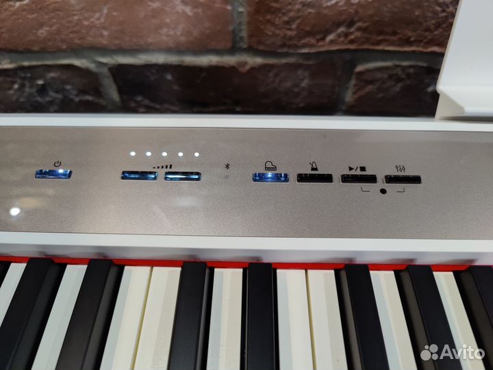 Белое Цифровое Пианино для Муз школы + Стойка