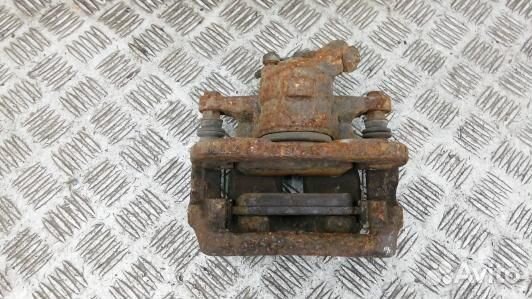 Суппорт тормозной задний правый land rover range r