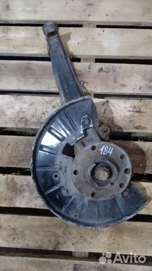 Кулак поворотный передний правый Porsche Cayenne