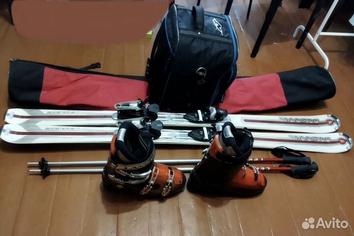 Горнолыжное снаряжение