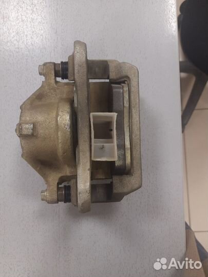 Суппорт Газель левый (3110 правый) 33023501137