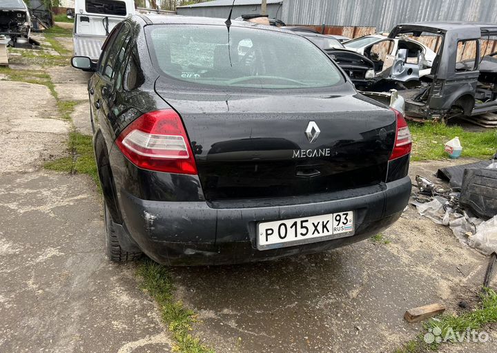 Задняя часть Renault Megane 2