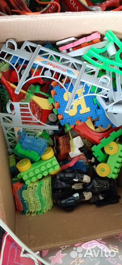 Детские игрушки