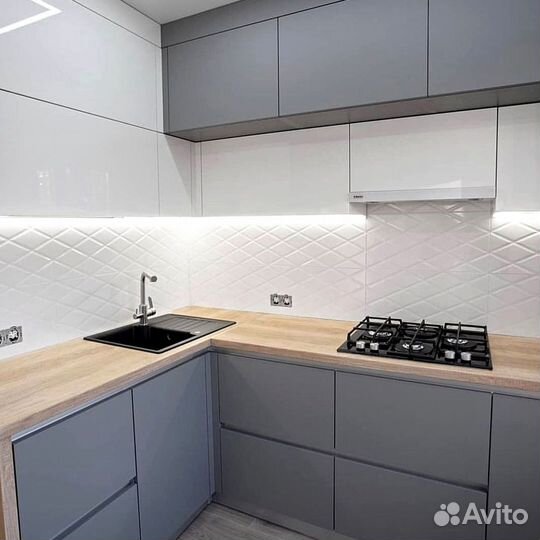 Угловая кухня с мдф фасадами