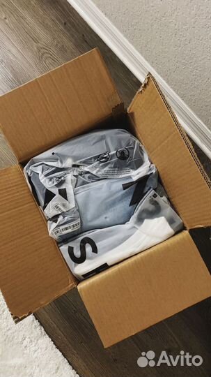Коробка с вещами