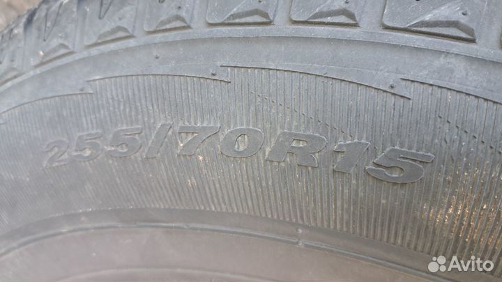 R15 Nexen Roadian HTX RH5 255/70, PCD 5x115 DIA 16