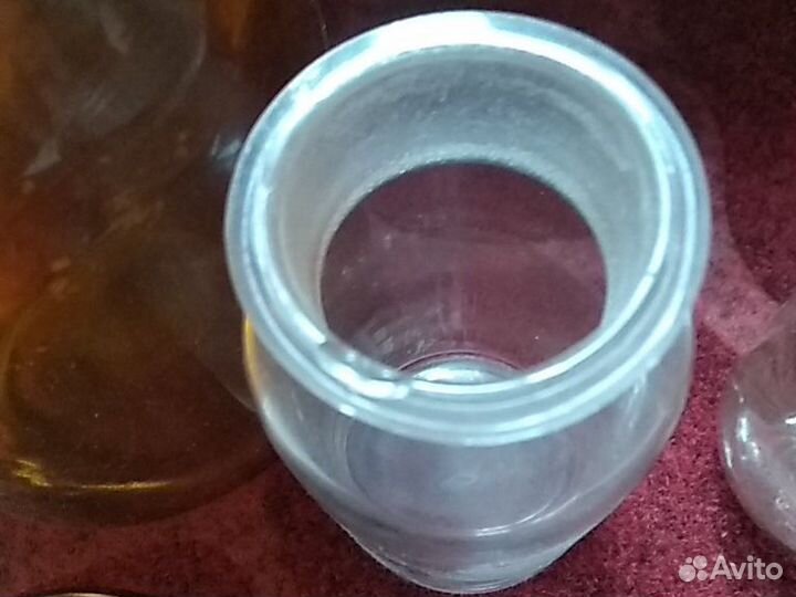 Банки и склянки с притертыми крышками