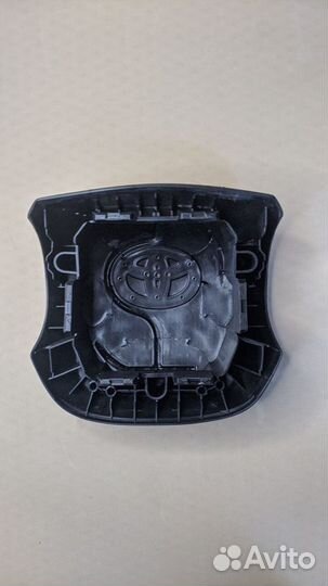 Заглушка руля Toyota Hilux (c 2015)