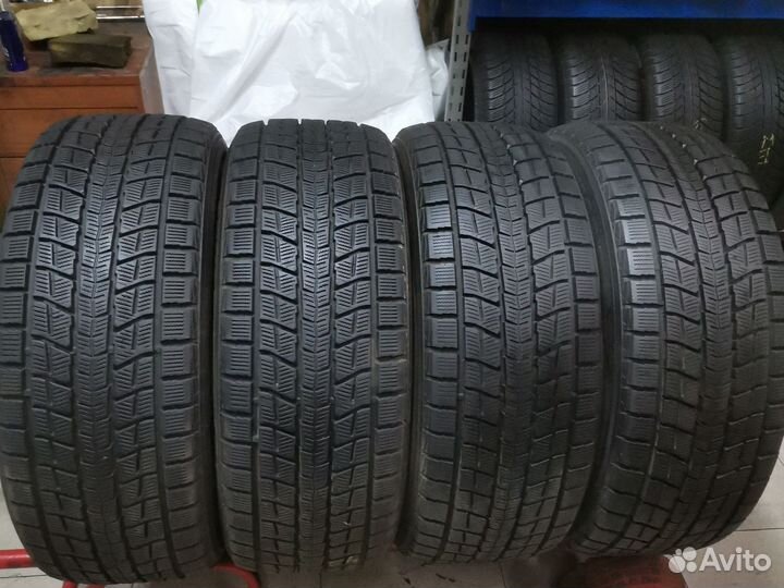 Dunlop Winter Maxx SJ8 275/50 R21