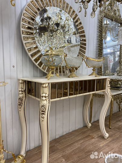 Туалетный столик