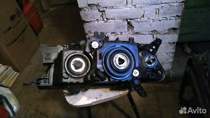 Фары на мицубиси паджеро спорт и л 200