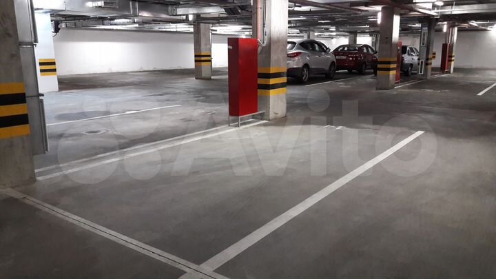 Машиноместо, 13 м²