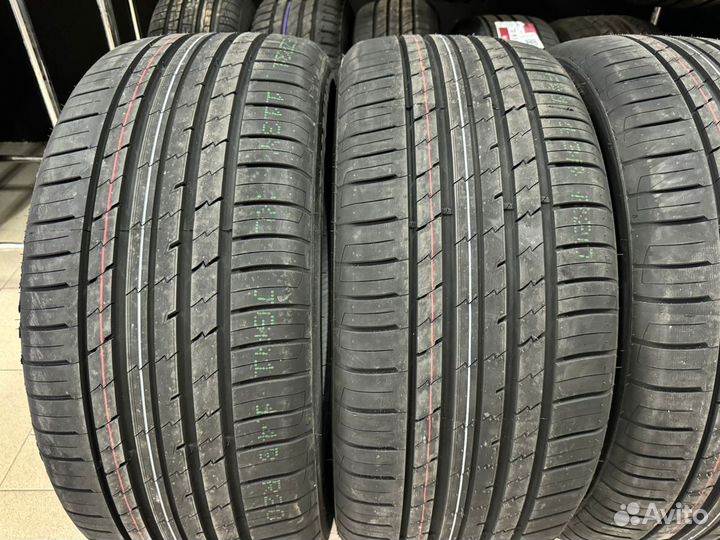 Tracmax X-Privilo RS01+ 285/40 R21 110