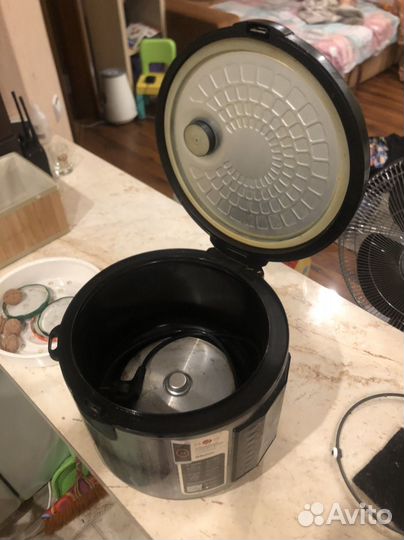 Мультиварка redmond