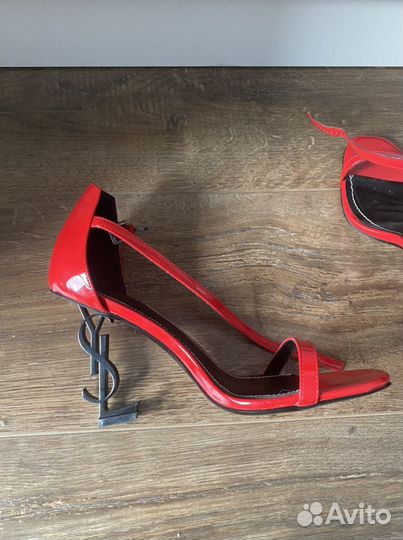 Туфли женские 38 размер новые