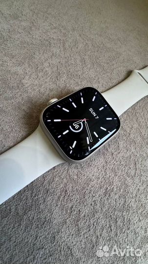 Apple Watch Series 7 45mm Starlight