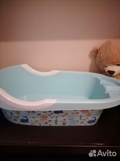 Ванночка для купания с горкой