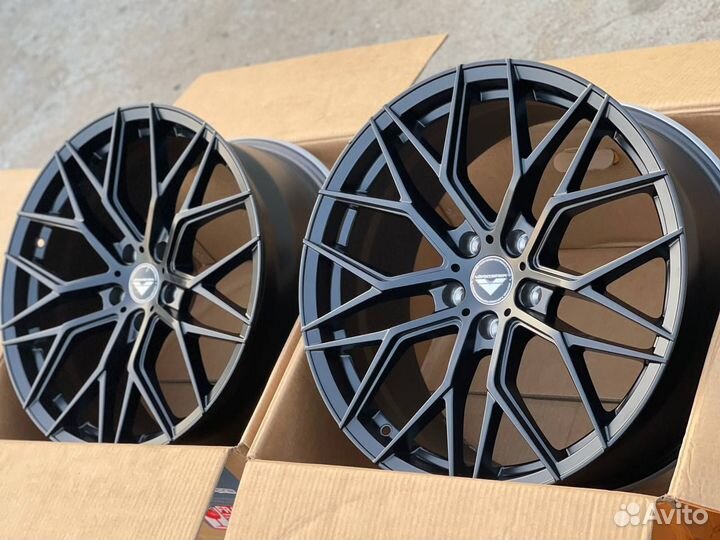 Диски Vorsteiner R18 5x112 Audi BMW WW Skoda черны