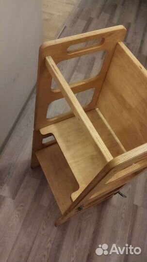 Башня помощника монтессори