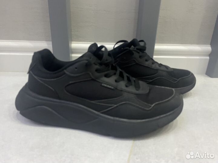 Кроссовки на подростка