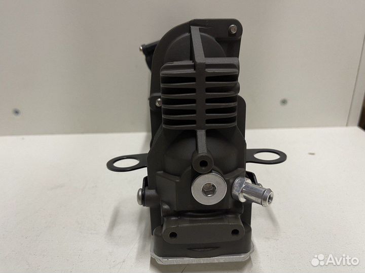 Пневмокомпрессор Mercedes W166 X166 A1663200104