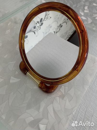 Зеркало настольное двустороннее с увеличением