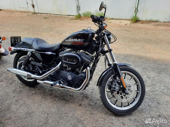 Harley-Davidson Sportster XL883R
