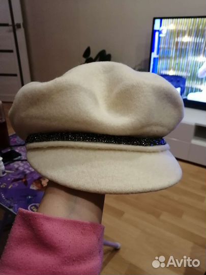 Берет новый женский