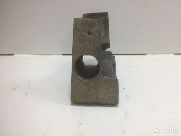 Кронштейн Bmw X3 F25 20DX N47N 2012