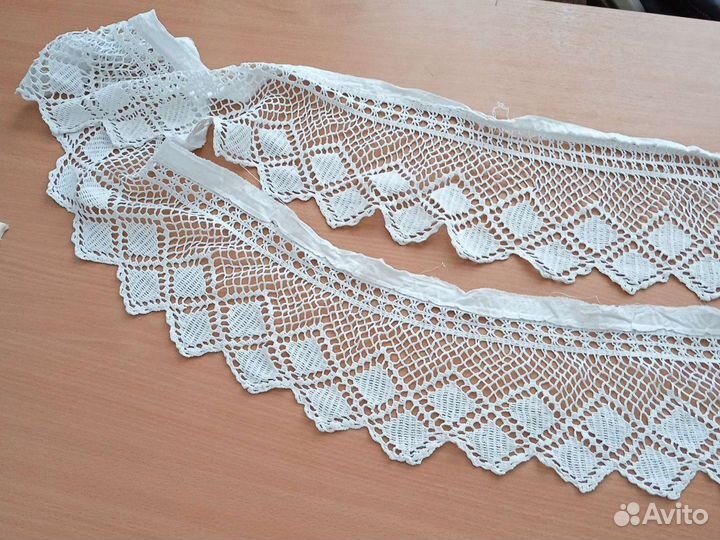 Подзор, кружево