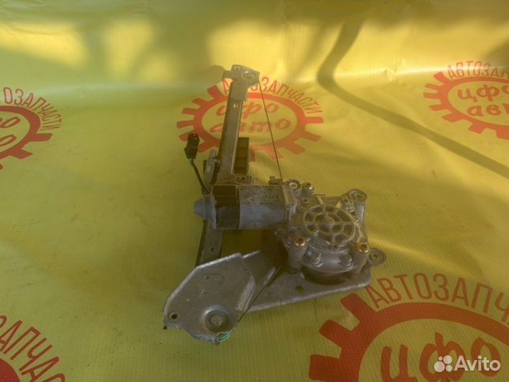 Стеклоподъемный механизм задний левый Audi 100 C4