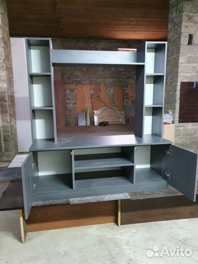 Тумба под телевизор